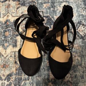 2/$20- torrid Black Lace-Up Ankle Tie Flats